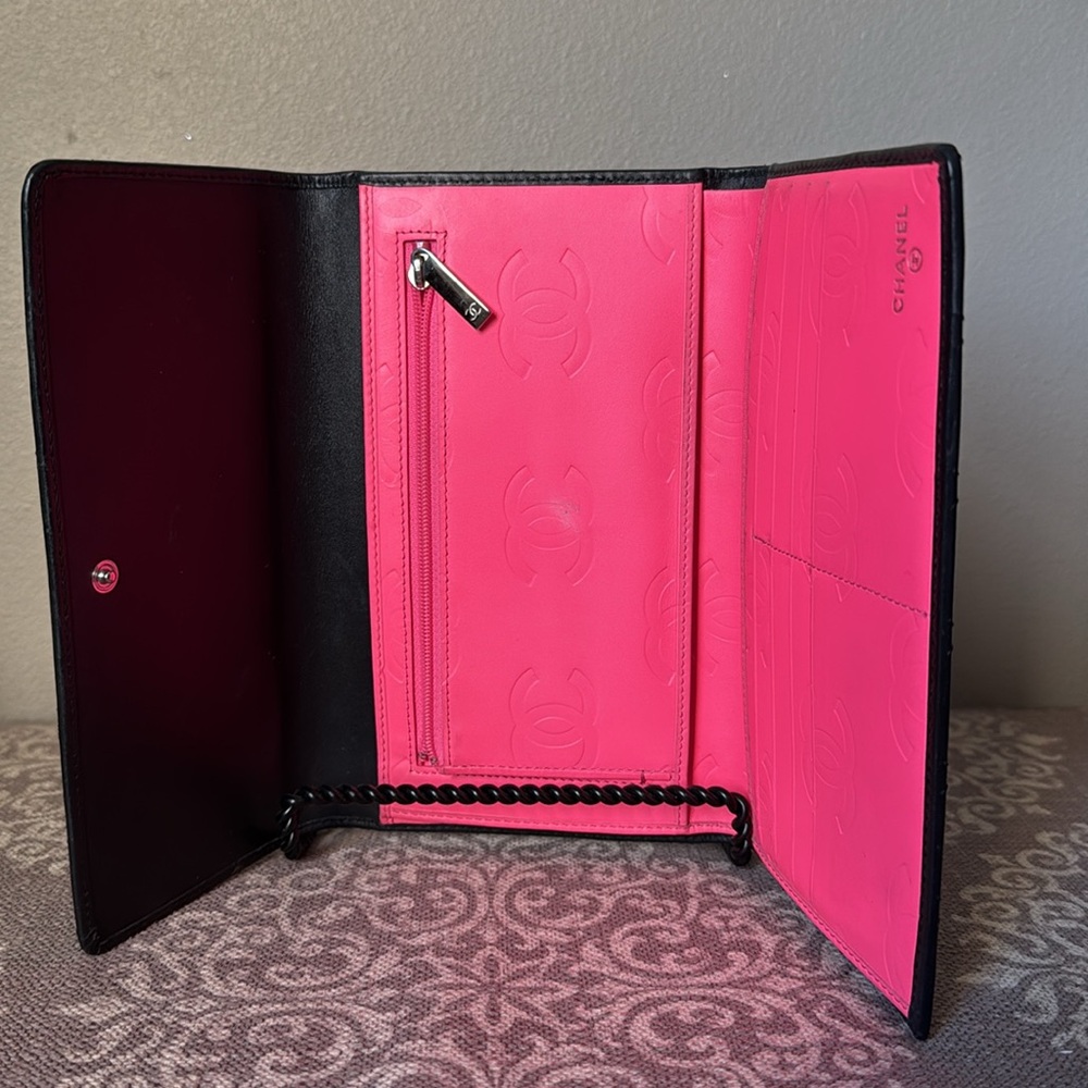 CHANEL Interlocking CC Cambon Calf Leather Enamel Black/Pink Wallet/Clutch/WOC - Picture 13 of 17